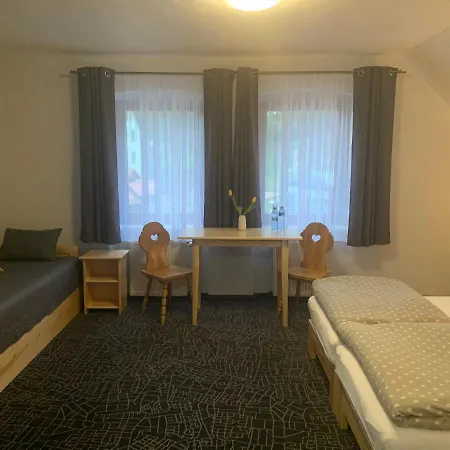 Lomniczanka Guest house
