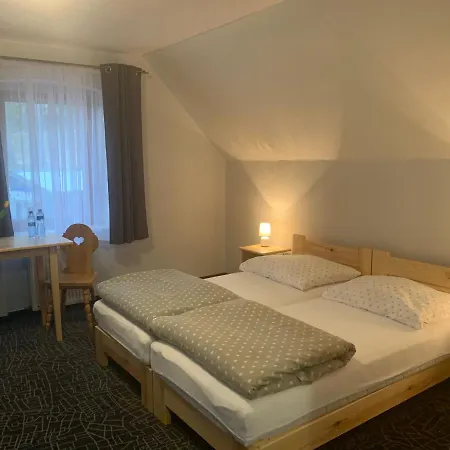 Lomniczanka Guest house